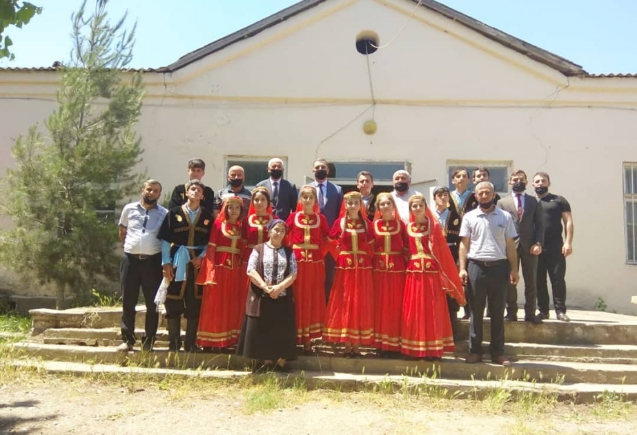 “Adıgün” türk xalq folklor kollektivi ilə görüş keçirilib