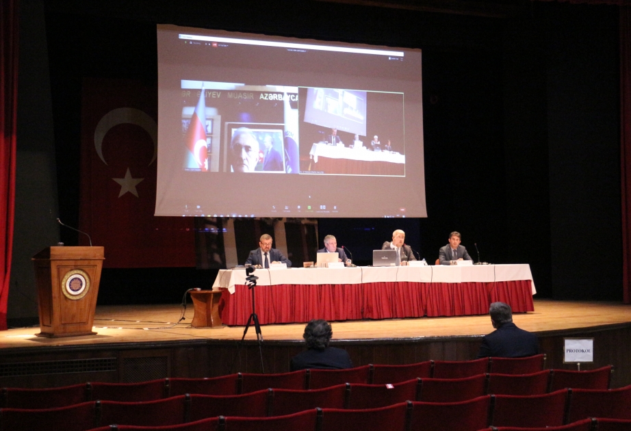 Azərbaycanlı alim beynəlxalq konfransda Ermənistanın müharibə cinayətlərindən danışıb