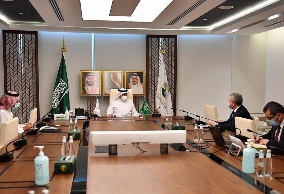 L'Arabie saoudite et l'Azerbaïdjan discutent des questions de l'aide humanitaire et de la restauration des territoires
