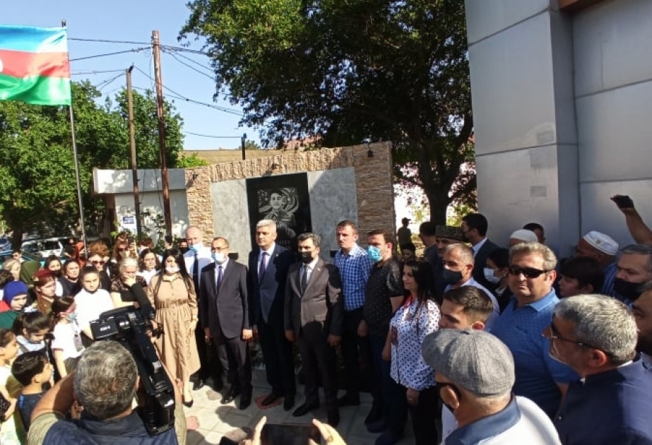 Sumqayıtda daha bir Vətən müharibəsi qəhramanının barilyefi açılıb