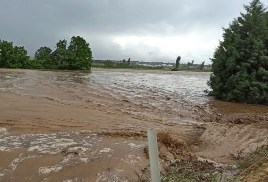 Türkiyədə davam edən əlverişsiz hava şəraiti ağır fəsadlar törədir