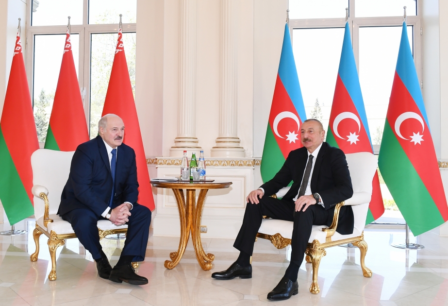 Präsident Lukaschenko telefoniert mit seinem aserbaidschanischen Amtskollegen