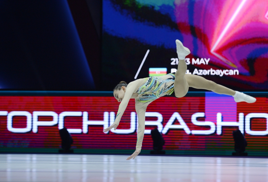 Gimnasta azerbaiyana gana la medalla de bronce