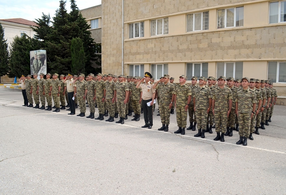 Ehtiyat zabit hazırlığı kursunun buraxılış mərasimi keçirilib VİDEO