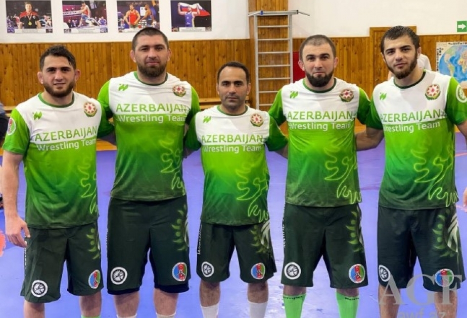 Sərbəst güləşçilərimiz Olimpiya Oyunlarına Dağıstanda hazırlaşırlar