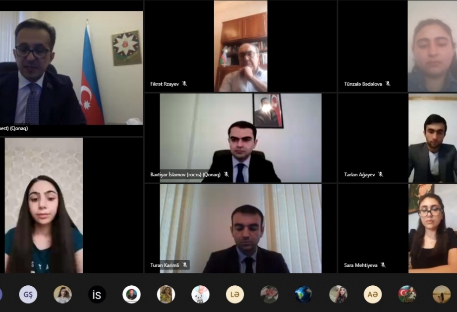 Pedaqoji Universitetdə tədbir: Heydər Əliyev müasir gənclər siyasətinin banisidir