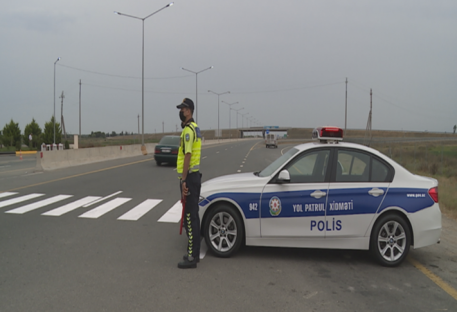Yol Patrul Xidməti Alayının əməkdaşları pilləkəndən yıxılan uşağı xəstəxanaya çatdıraraq həyatını xilas ediblər VİDEO