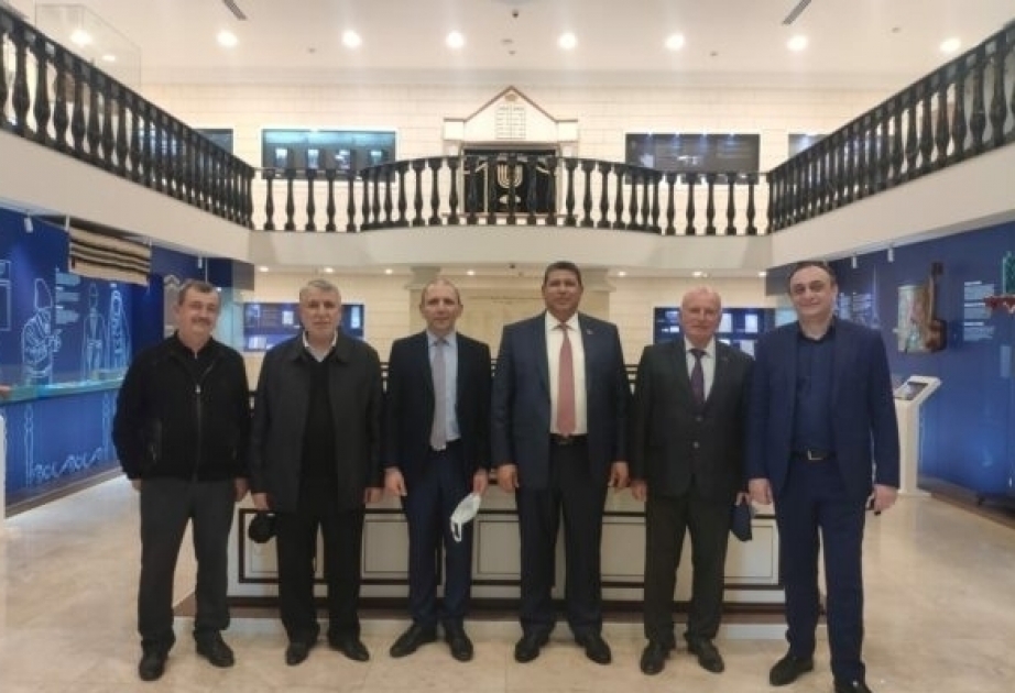 “Israel HaYom” qəzetində Azərbaycanın unikal dağ yəhudiləri icması haqqında məqalə dərc edilib