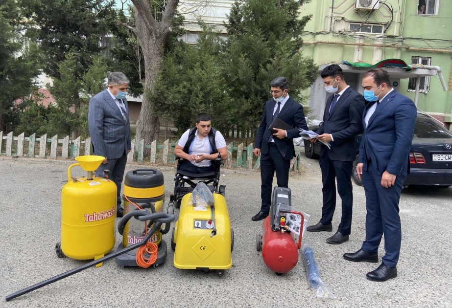 Sumqayıtda qazilərə özünü məşğulluq proqramı çərçivəsində aktivlər təqdim edilib