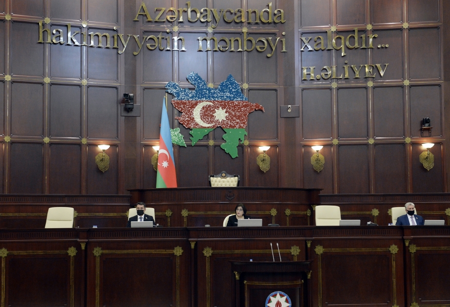Milli Məclisin növbəti plenar iclası keçirilib