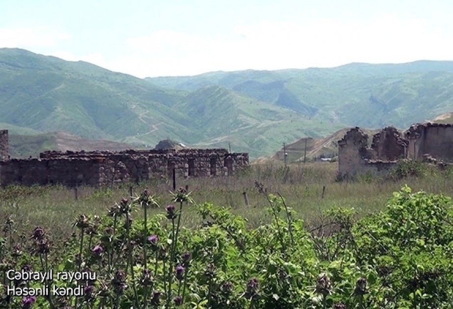 阿塞拜疆国防部发布杰布拉伊尔区哈桑利村的视频