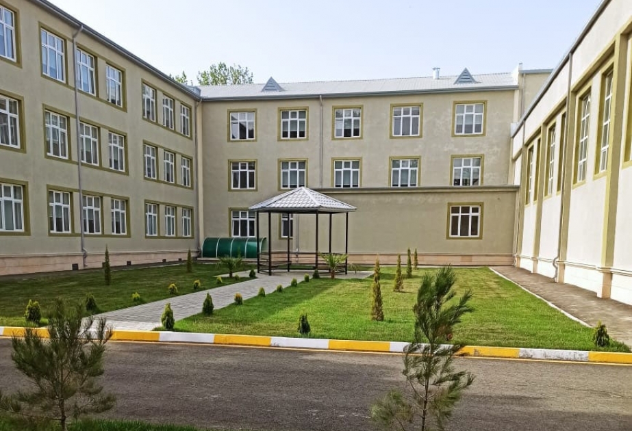 Şirvanda 21 nömrəli tam orta məktəbin binasının inşası başa çatıb