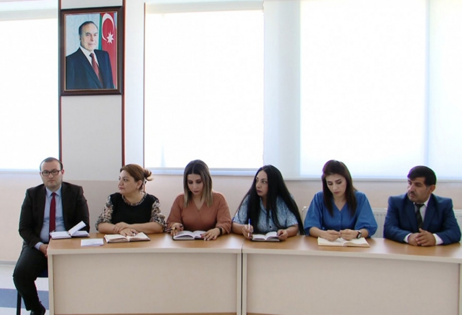 “Sosial şəbəkələr, informasiya təhlükəsizliyi və müasir durum” mövzusunda dəyirmi masa keçirilib