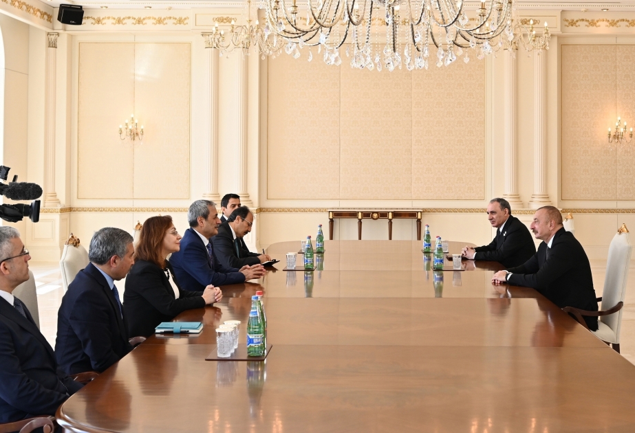 Präsident Ilham Aliyev empfängt eine Delegation um Generalstaatsanwalt des Obersten Gerichtshofs der Türkei VIDEO