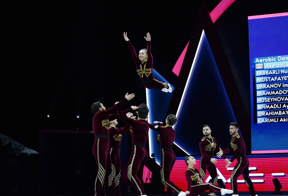 El equipo nacional de gimnasia aeróbica de Azerbaiyán se convierte en el campeón del mundo gimnasia aeróbica en Bakú