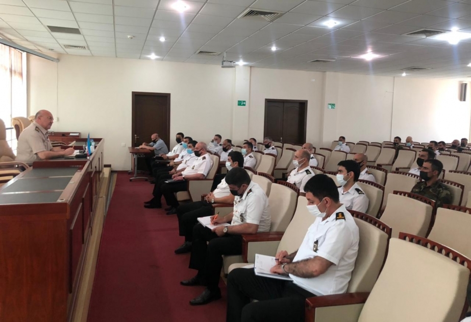 FHN-in Kiçikhəcmli Gəmilərə Nəzarət və Sularda Xilasetmə Dövlət Xidmətində tədris-metodiki toplantı keçirilib
