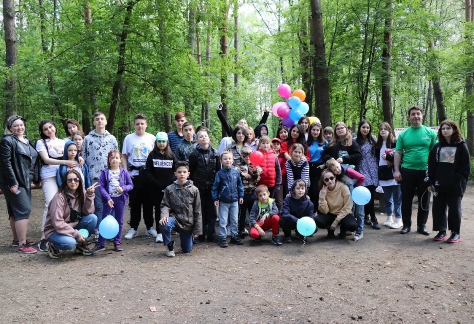 По инициативе Лейлы Алиевой АМОР провело серию благотворительных акций в честь Международного дня защиты детей