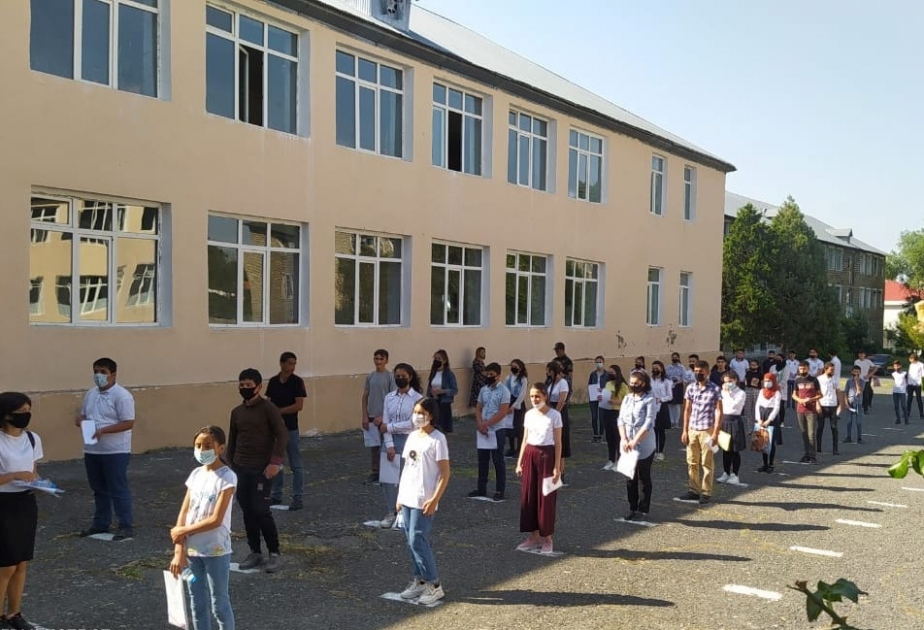 Qəbələdə buraxılış imtahanları keçirilib