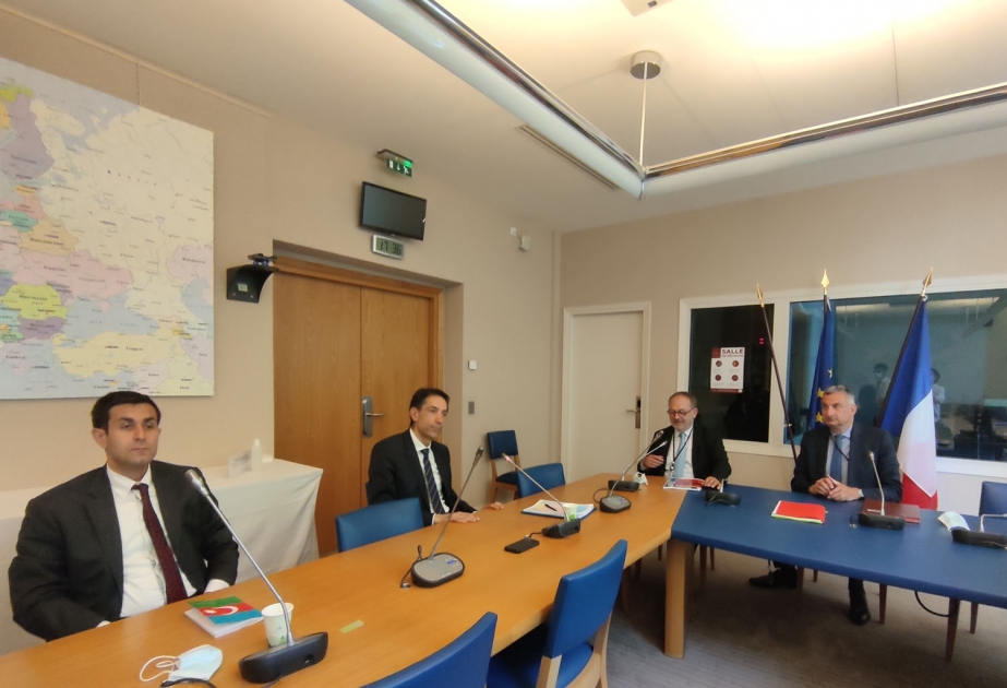 Səfir: Regionda yalnız qərəzsiz Fransaya yer var