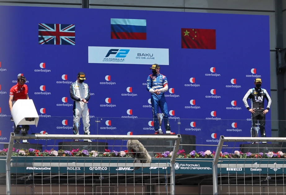 “Prema Racing”in pilotu Robert Şvartsman Bakıda Formula 2 yarışlarının birinci sprint yürüşünün qalibi olub