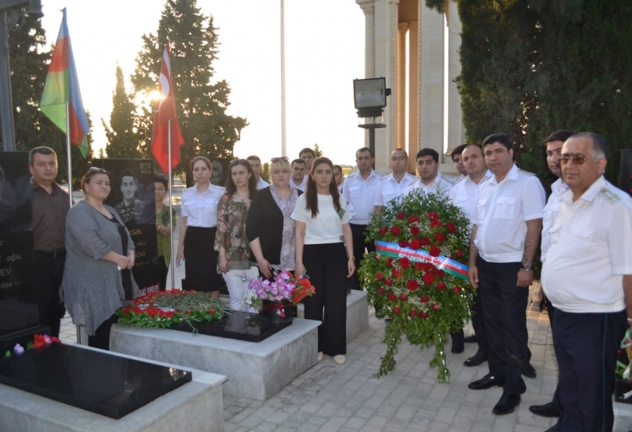 Vətən müharibəsində şəhidlik zirvəsinə yüksələn prokurorluğun sabiq əməkdaşının xatirəsi yad olunub