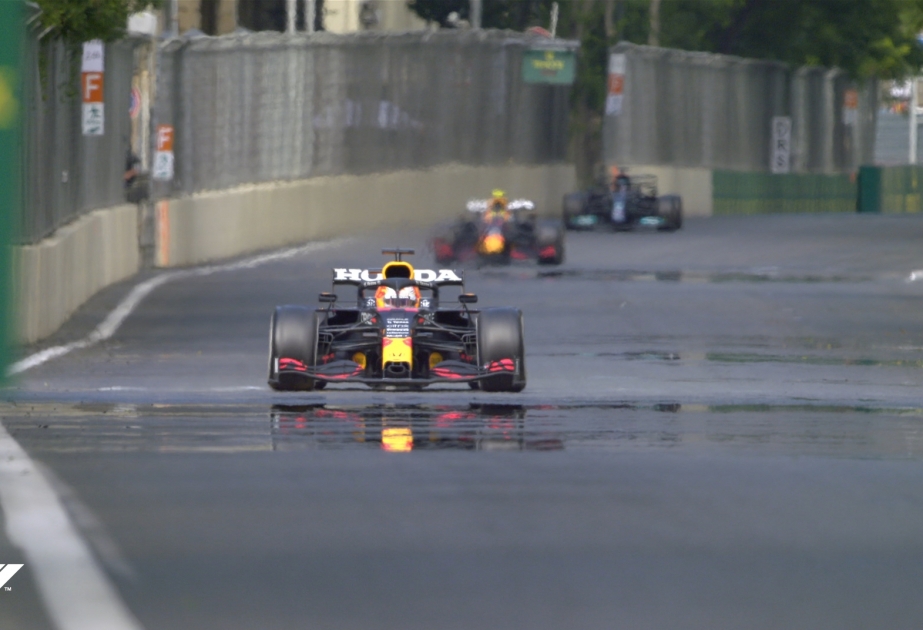 Formula 1 Azərbaycan Qran-Prisində bütün pilotlar bolidlərinin şinlərini dəyişiblər