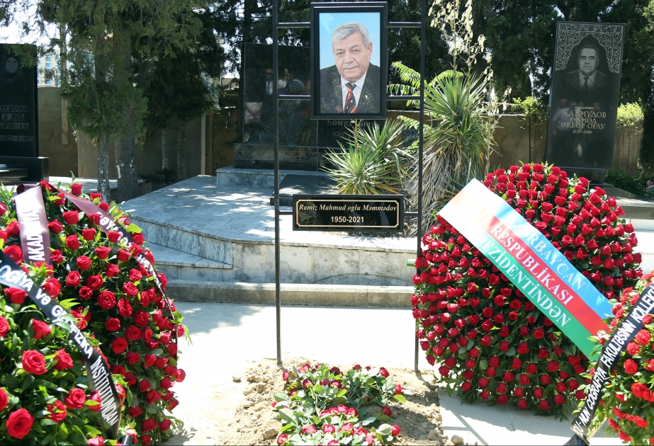 Akademik Ramiz Məmmədov II Fəxri xiyabanda dəfn edilib
