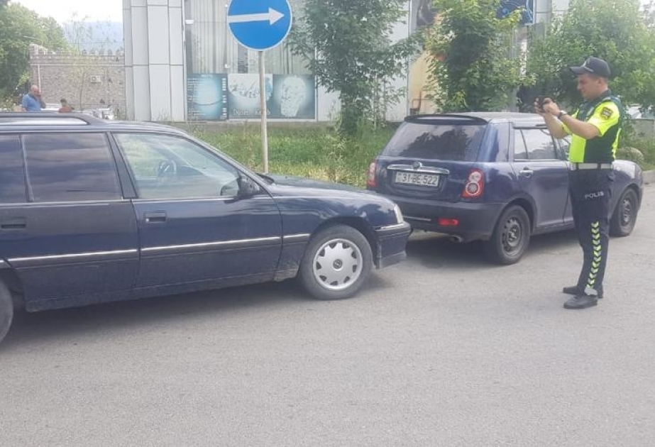 İsmayıllıda parklanma qaydalarını pozan sürücülər barəsində protokollar tərtib olunub