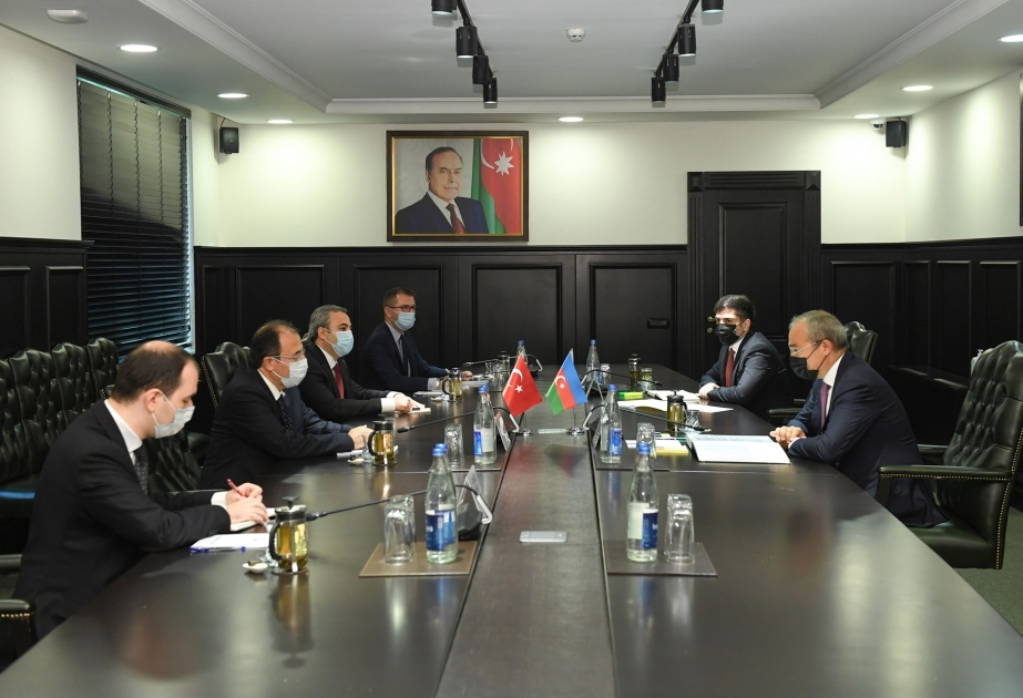 Azerbaijan, Turkey mull expansion of economic cooperation
