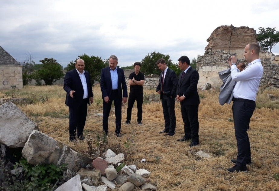 Parliamentary delegation of Bosnia and Herzegovina visits Imarat palace complex where Panahali Khan’s Palace located