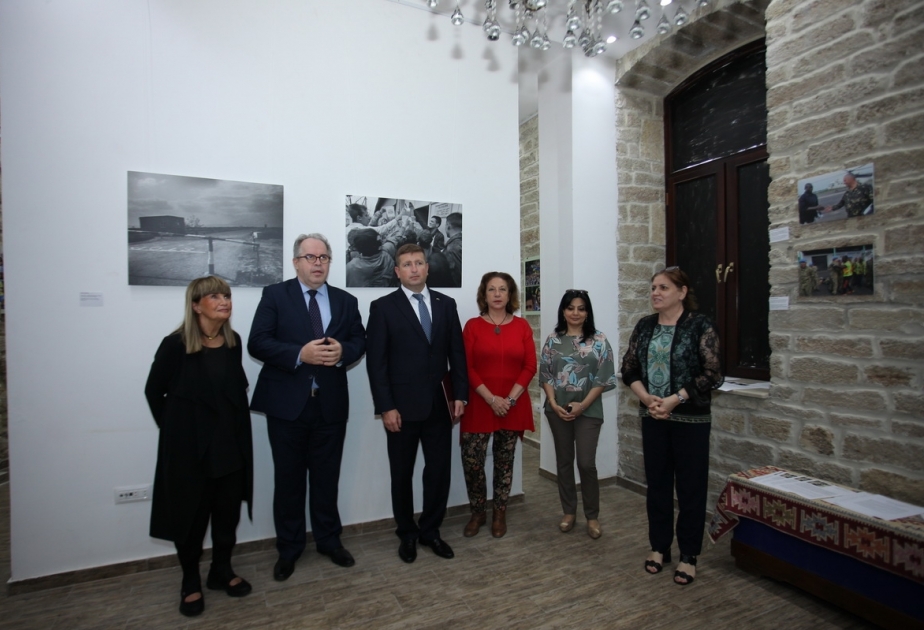 “NUR Art House” rəsm qalereyasında Azərbaycan və Ukrayna fotoqraflarının əsərləri sərgilənib