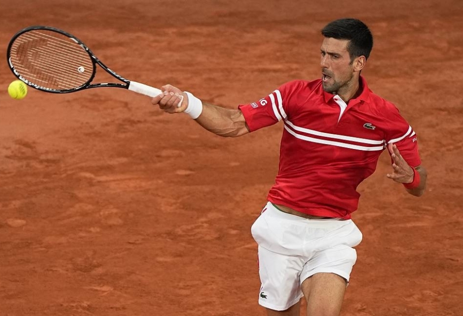 Джокович сыграет с Надалем в полуфинале Roland Garros