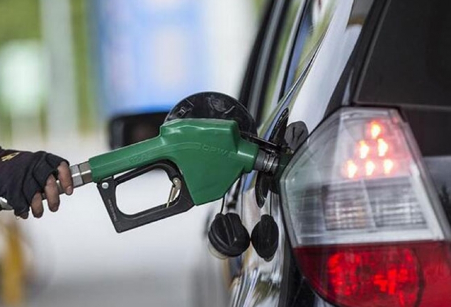 Beş ayda istehlakçılara 967 milyon manatlıq avtomobil benzini və dizel yanacağı satılıb