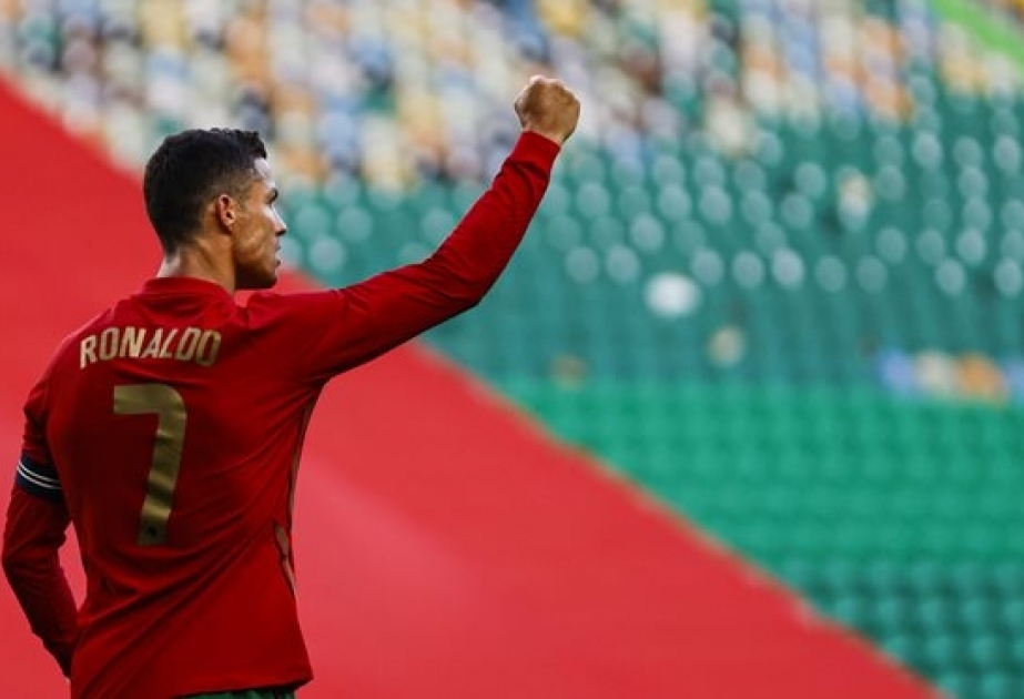 Роналду забил 104-й гол за сборную Португалию