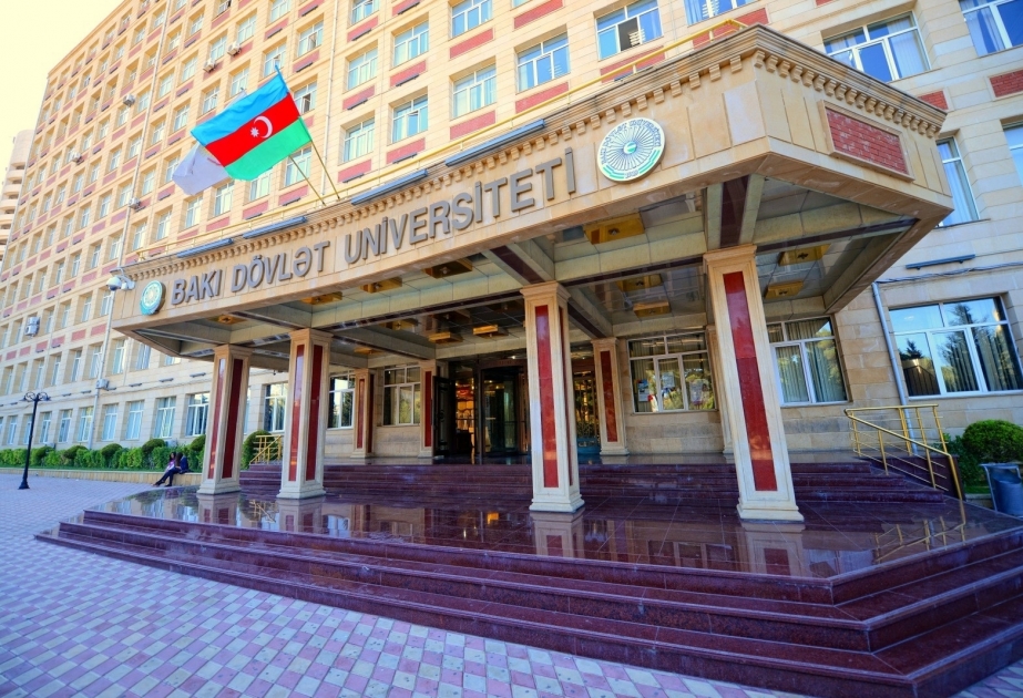 La ICESCO impartirá formación sobre ingeniería en la Universidad Estatal de Bakú


