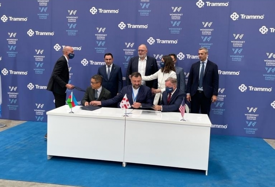El puerto de Bakú comienza a cooperar con la terminal multimodal de fertilizantes de Batumi