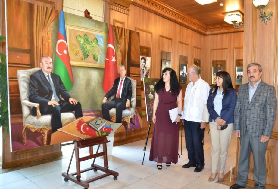 “Zəfərin mübarək Azərbaycan” adlı sərgi açılıb