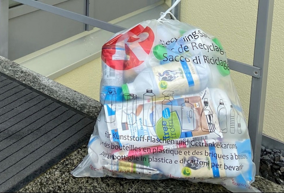 İsveçrədə plastik tullantıların toplanmasında poçt xidmətindən istifadə ediləcək
