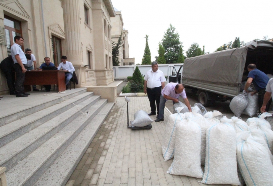Qazaxda bu günə kimi 1645 kiloqram barama tədarük edilib