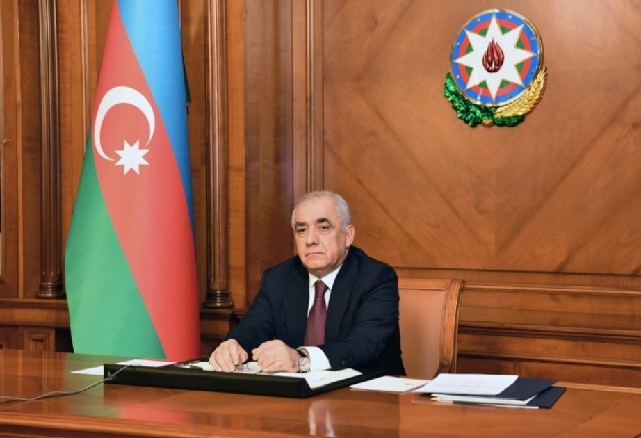 Primer ministro de Azerbaiyán felicitó a su homólogo ruso por el Día de Rusia