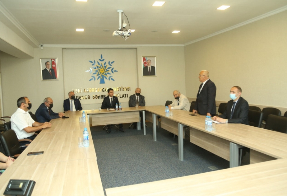 YAP Gəncə şəhər təşkilatında Milli Qurtuluş Gününə həsr olunan konfrans keçirilib