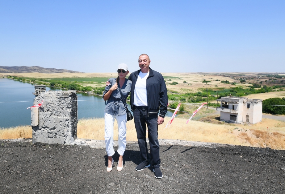 Le président de la République visite le barrage d’Achaghy Köndelentchaï VIDEO