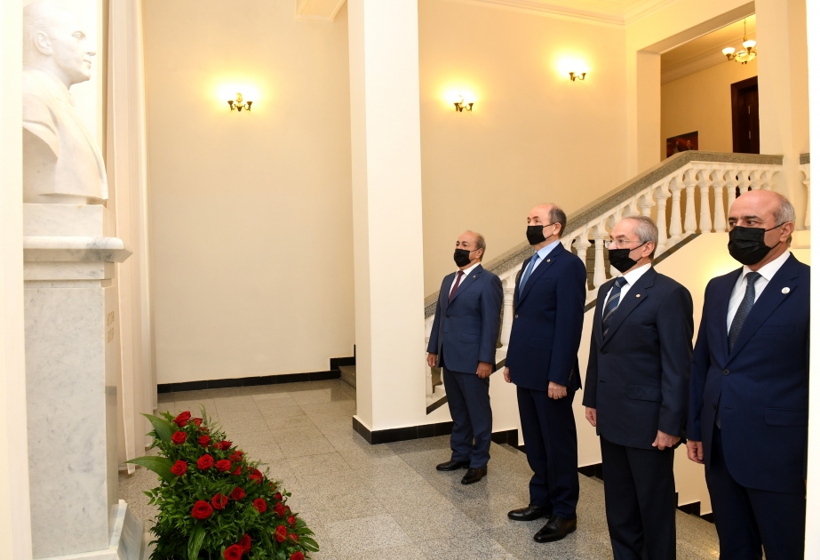 Milli Qurtuluş Günü ədliyyə orqanlarında qeyd olunub