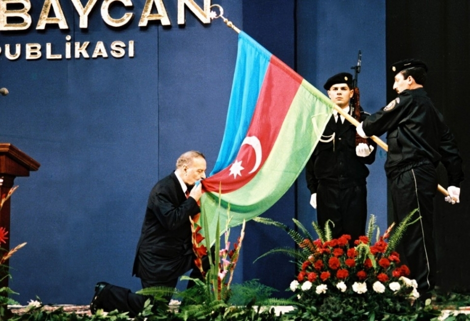 Milli Qurtuluş Günü: Əsası 1993-cü il iyunun 15-də qoyulan inkişaf və zəfər yolu