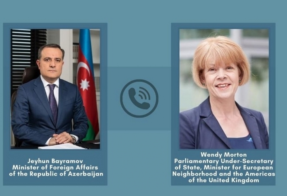 Aserbaidschan und Großbritannien erörtern Zusammenarbeit im Bereich erneuerbarer Energien
