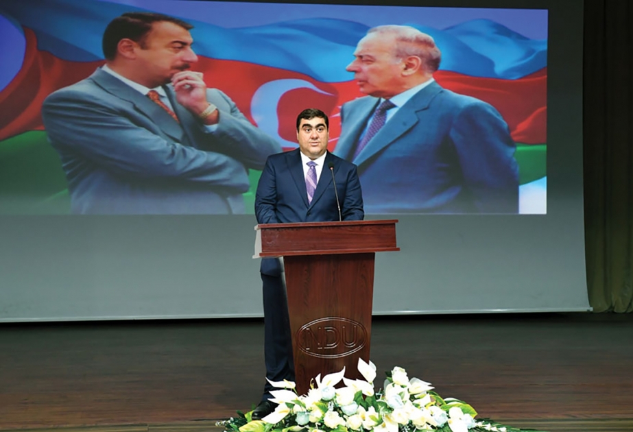 “Böyük liderlik missiyası: Heydər Əliyevdən İlham Əliyevə” mövzusunda konfrans keçirilib