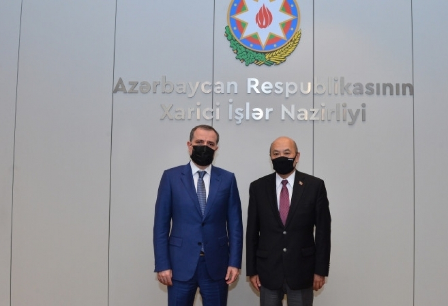 Azerbaijani FM hails cooperation with Mongolia in multilateral formats