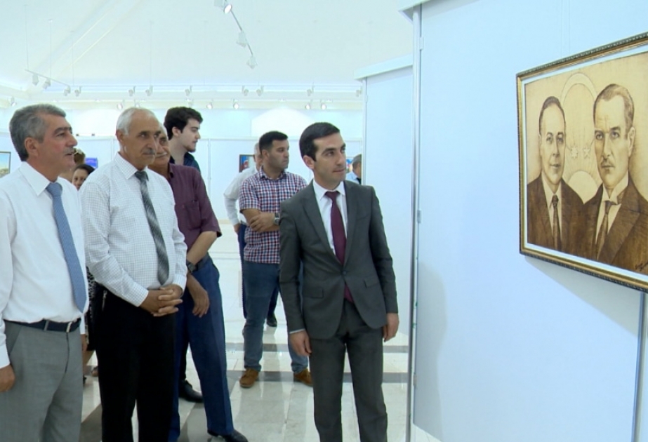 Naxçıvanda Milli Qurtuluş Günü münasibətilə rəsm sərgisi açılıb