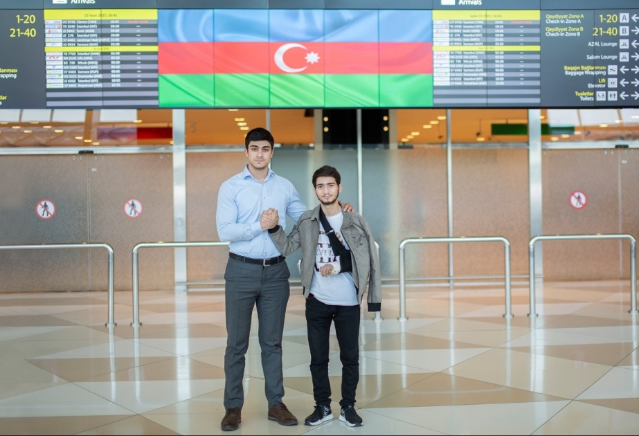 Türkiyəyə göndərilən daha 4 qazimiz sağalaraq Vətənə geri dönüb