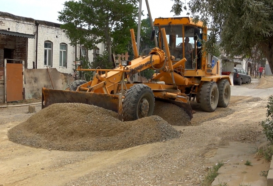 Səbail rayonunda 2 əsas küçədə təmir işləri davam etdirilir